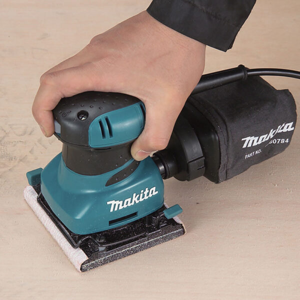 MAKITA BO4555K PLANSLIPER 200W